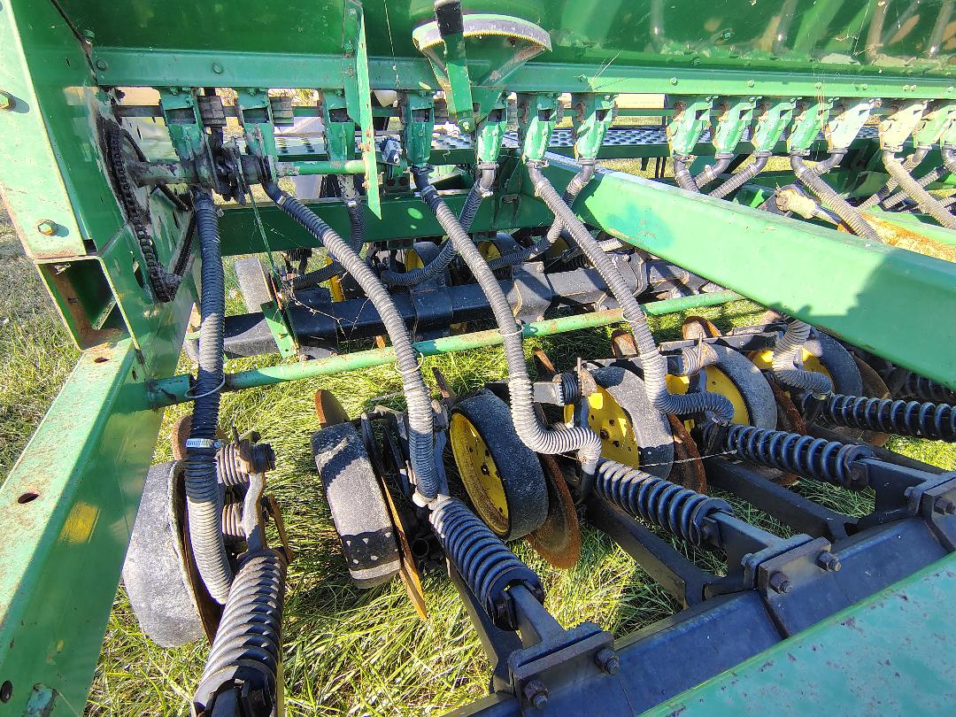 1987 JOHN DEERE 750 Grain Drill - Image 21